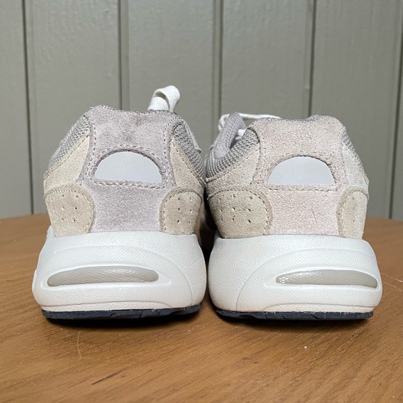 Zara KIDS/ LEATHER SNEAKERS. - Picture 3 of 7